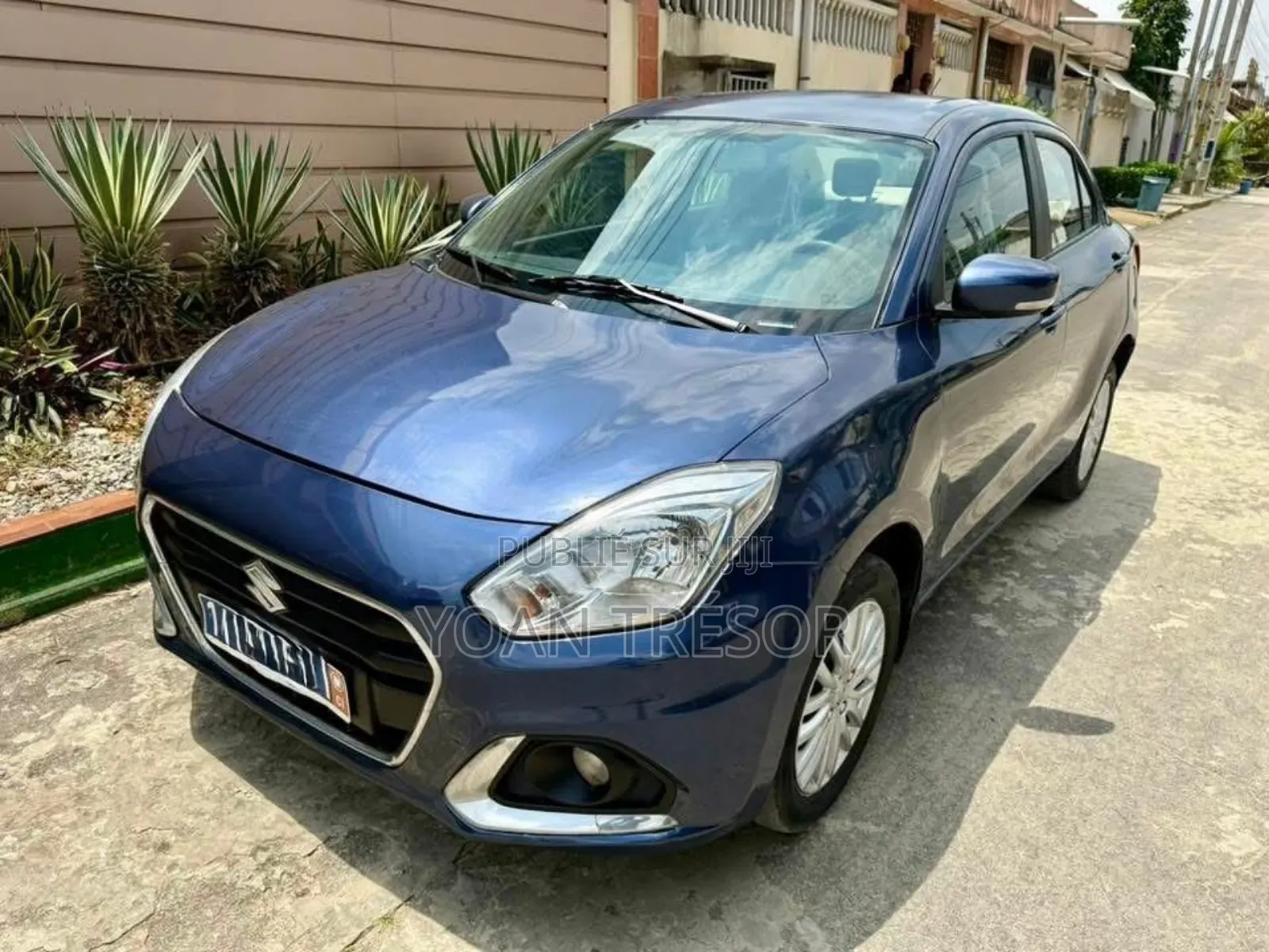 Suzuki Dzire 2023 Blue