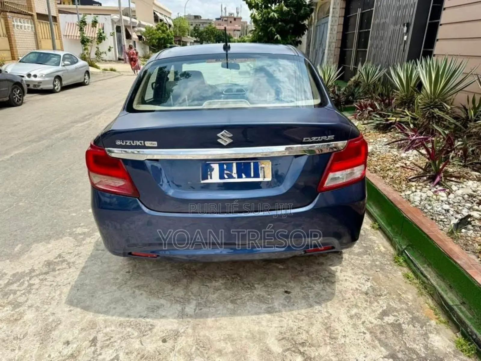 Suzuki Dzire 2023 Blue