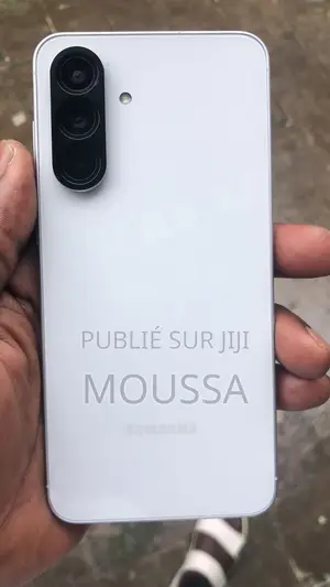 Neuf Samsung Galaxy A56 256 GB Blanc