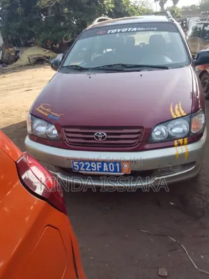 Photo - Toyota Picnic 2.0 FWD 2000 Rouge