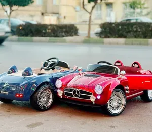 Photo - Voiture Électrique Mercedes De 1 À 3 Ans