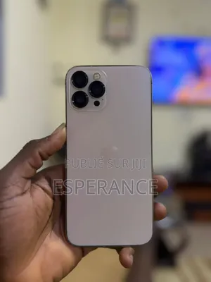 Photo - Apple iPhone 12 Pro Max 128 GB Gris