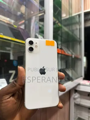 Photo - Apple iPhone 11 64 GB Blanc