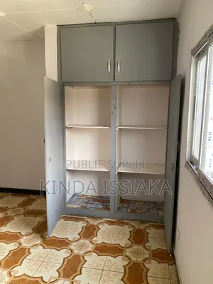 4chbre Villa dans Villa 4Pieces, Bouaké à Vendre