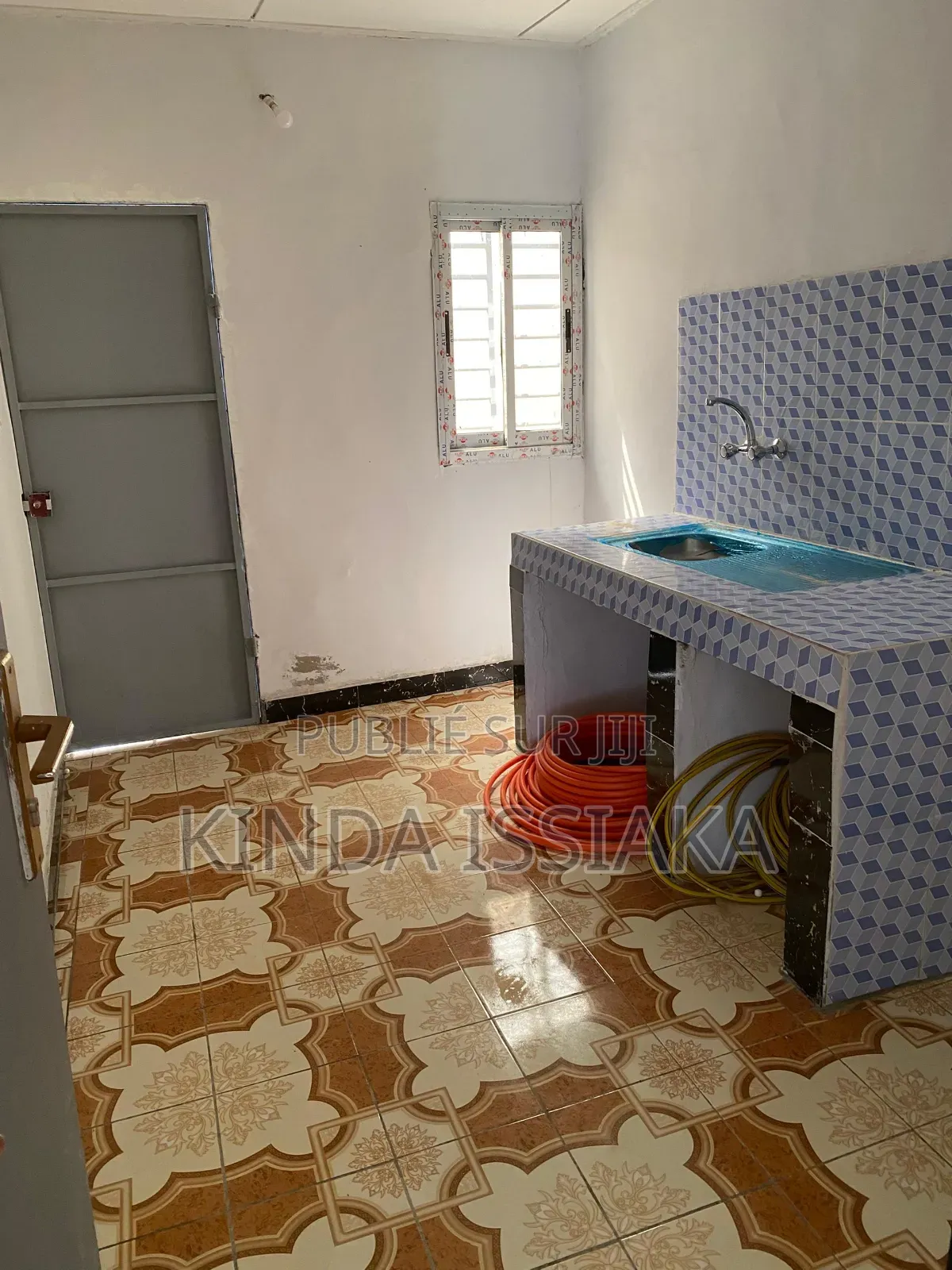 4chbre Villa dans Villa 4Pieces, Bouaké à Vendre