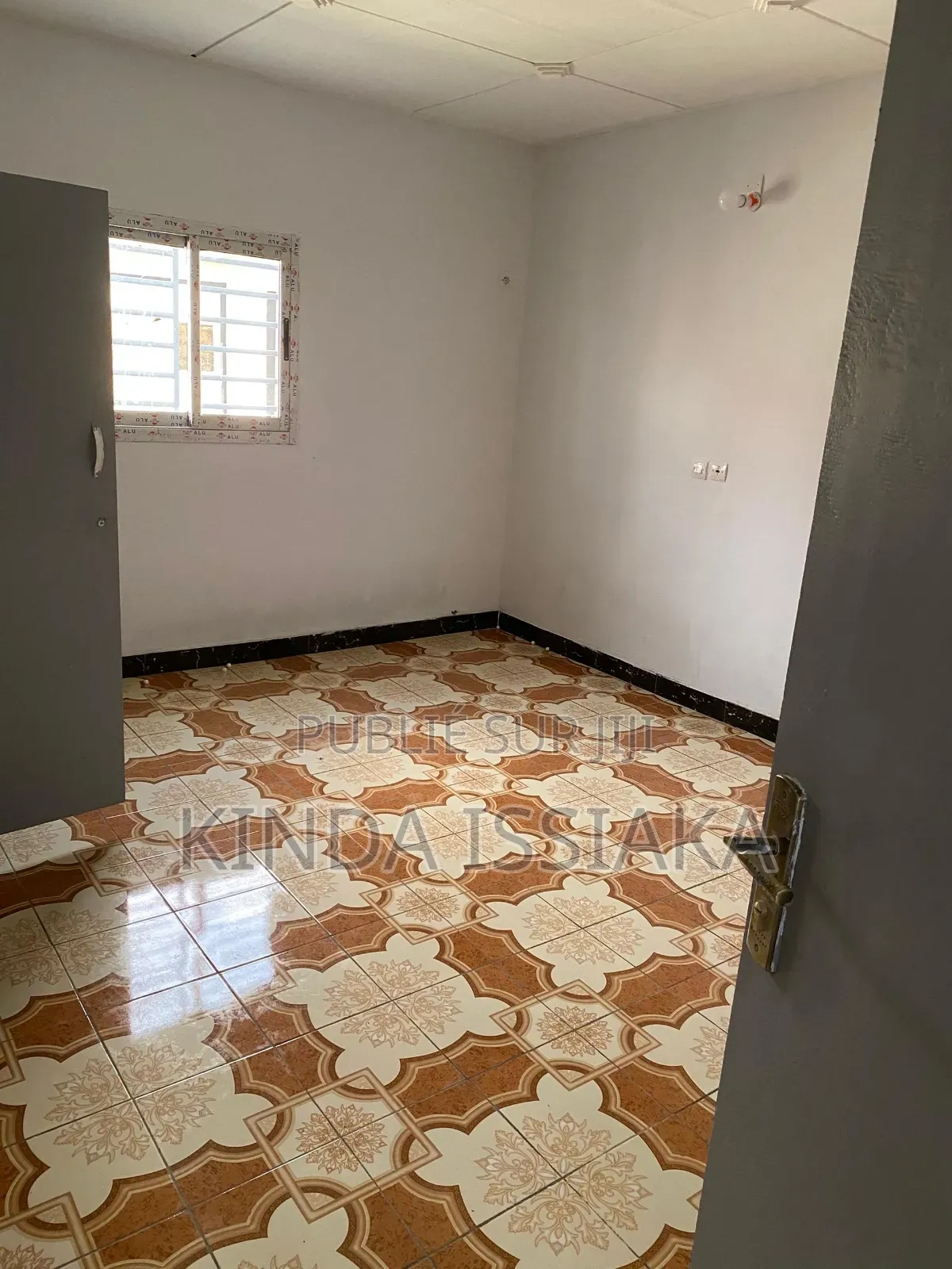 4chbre Villa dans Villa 4Pieces, Bouaké à Vendre