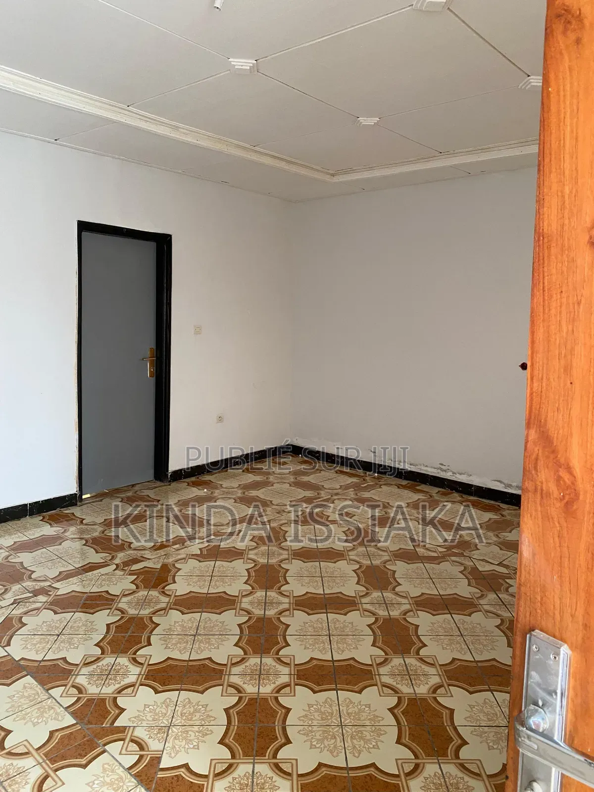 4chbre Villa dans Villa 4Pieces, Bouaké à Vendre