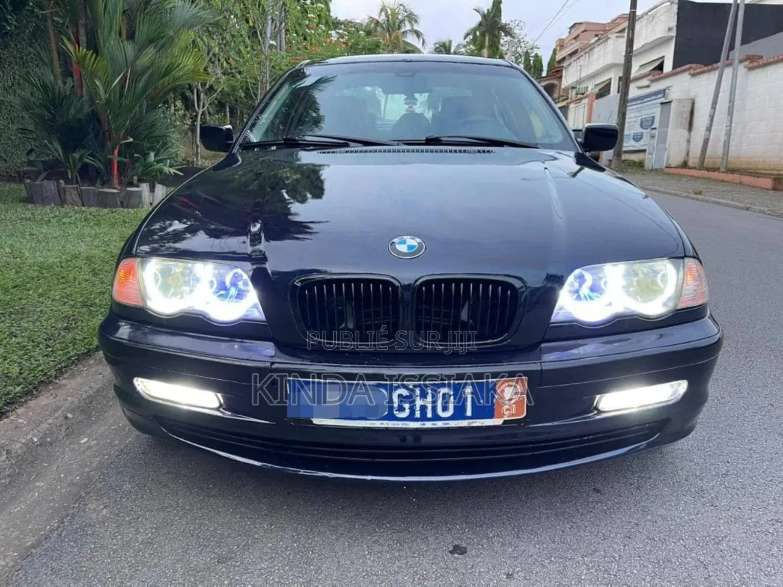 BMW 318i 2002 Black