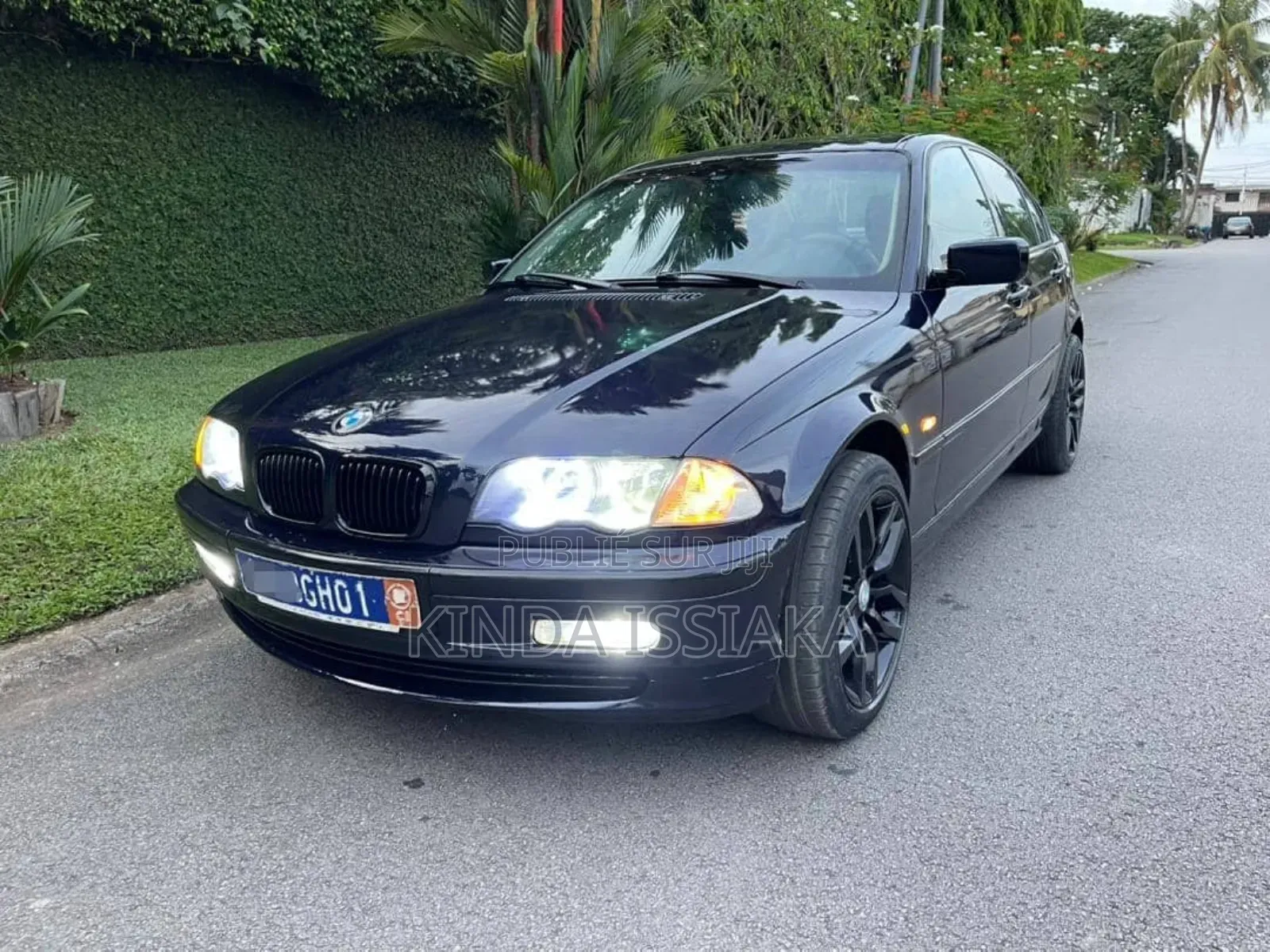 BMW 318i 2002 Black