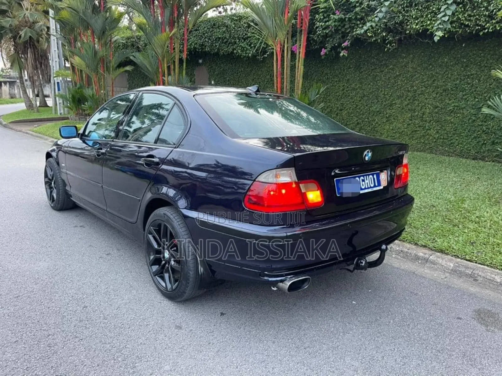 BMW 318i 2002 Black