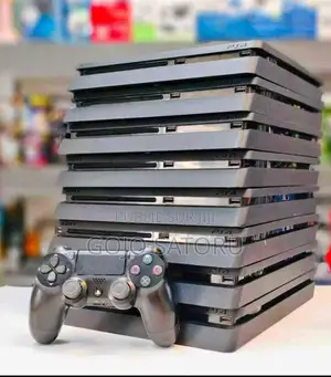 Photo - Playstation 4 Pro (Ps4 Pro)