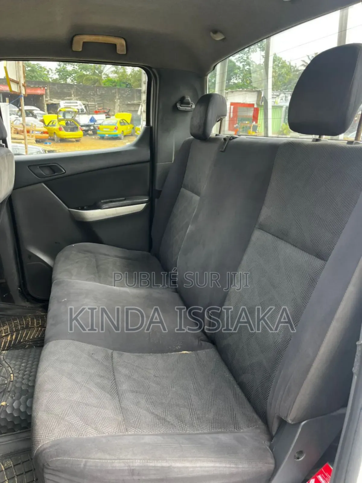 Mazda BT-50 2021 Blanc cassé