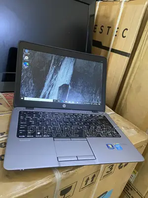 Ordinateur Portable HP EliteBook 820 G1 8GB Intel Core I3 HDD 500GB