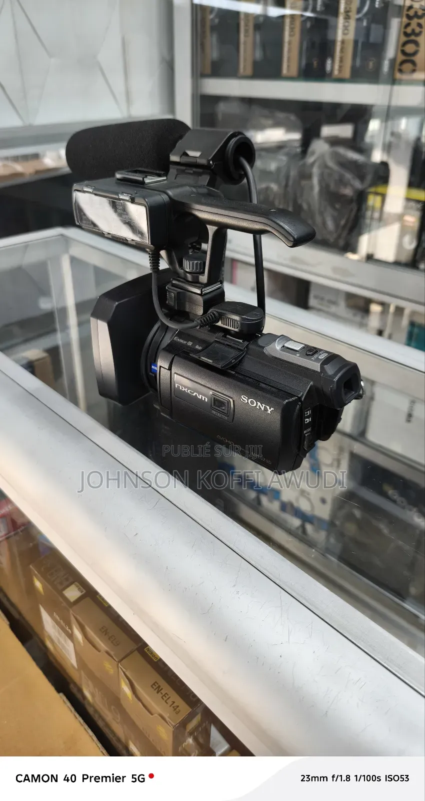 Caméscope Sony Nxcam – Avec Micro Et Module XLR