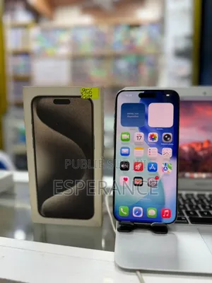 Apple iPhone 15 Pro Max 256 GB Gris