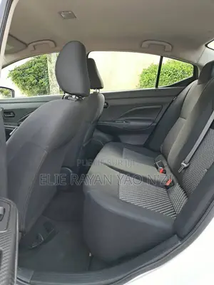 Nissan Versa 2021 Blanc