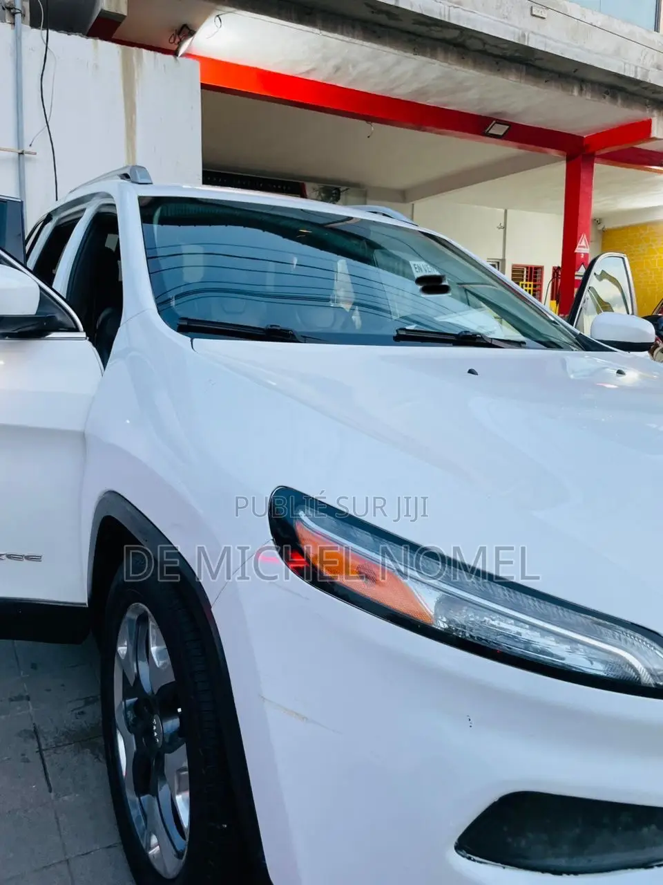 Jeep Cherokee Limited 4dr SUV 4WD (2.4L 4cyl 9A) 2015 Blanc