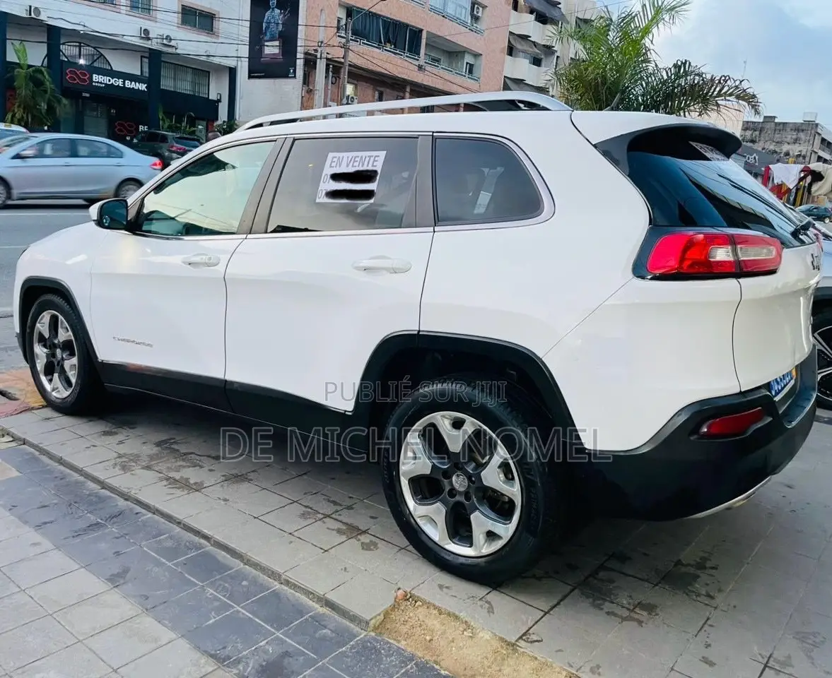 Jeep Cherokee Limited 4dr SUV 4WD (2.4L 4cyl 9A) 2015 Blanc