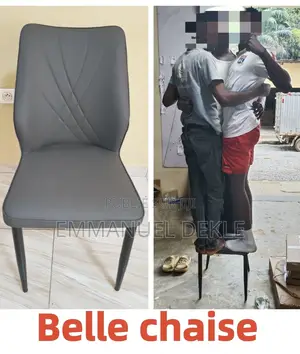 Photo - Chaise Pour Sale À Manger