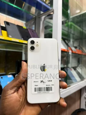 Photo - Apple iPhone 11 128 GB Blanc