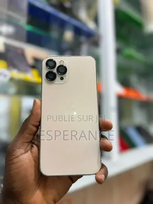 Photo - Apple iPhone 12 Pro Max 128 GB Gris