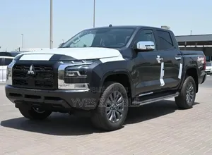 New Mitsubishi L200 2025 Black