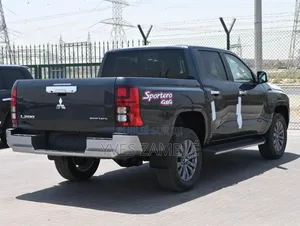 New Mitsubishi L200 2025 Black