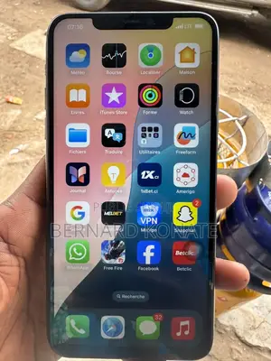 Apple iPhone 11 Pro Max 64 GB Gris