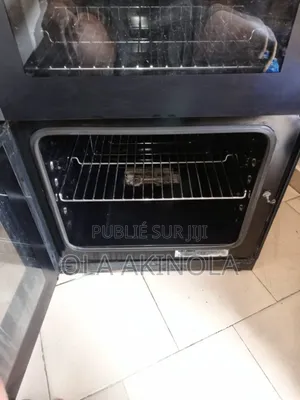 Gazinière À Quatre Feux Et Deux Fours