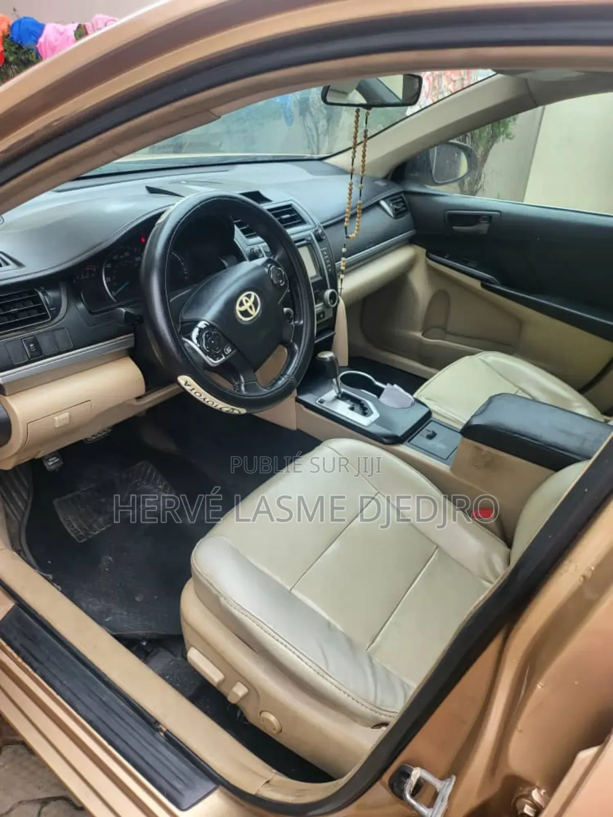 Toyota Camry LE 4dr Sedan (2.5L 4cyl 6A) 2012 Doré