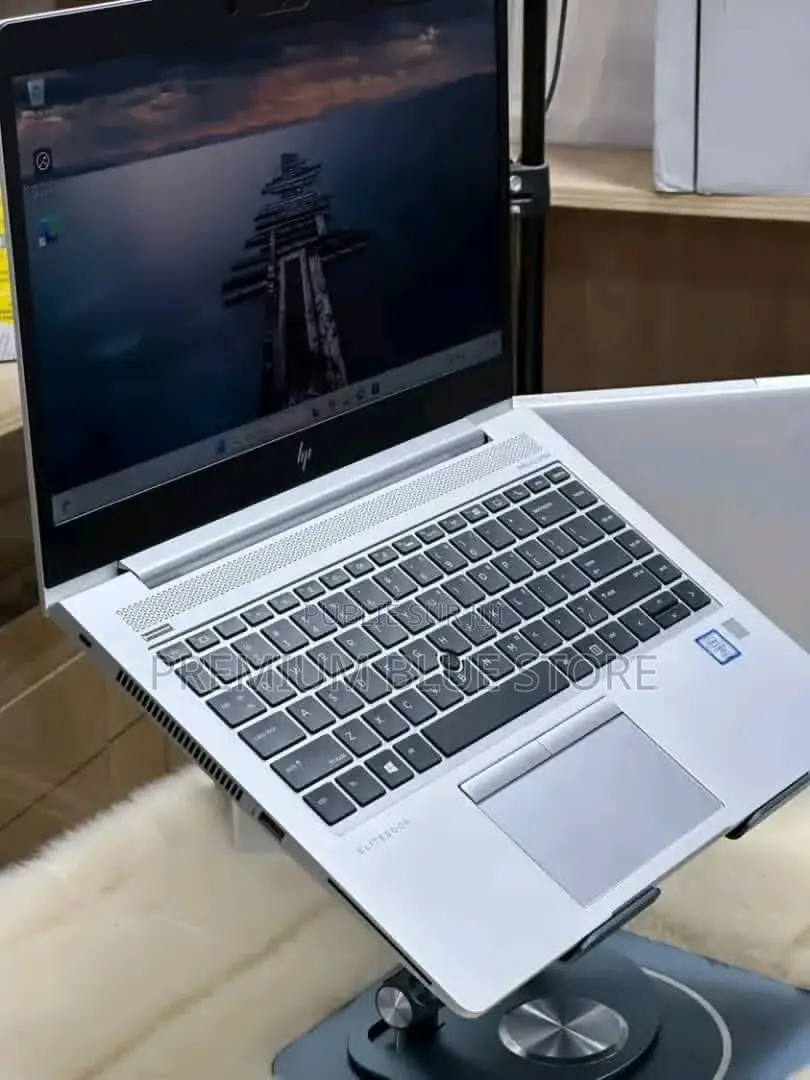 Neuf HP EliteBook 840 G6 16GB Intel Core I5 SSD 512GB