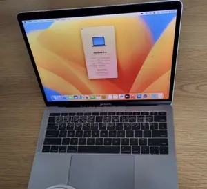 Photo - New Ordinateur Portable Apple MacBook 2017 8GB Intel Core I5 SSD 256GB