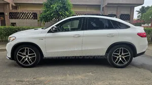 Mercedes-Benz GLE-Class 2018 Blanc