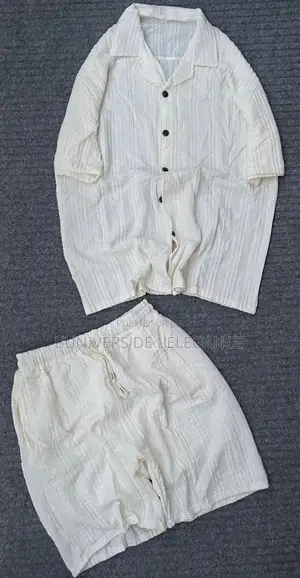 Complet Très Attrayant