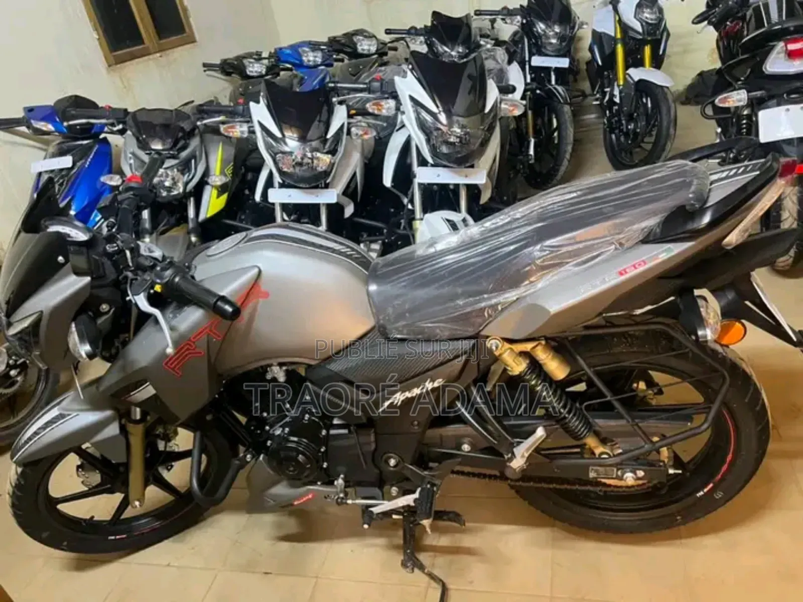 New TVS Apache 180 RTR 2024