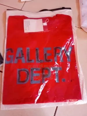 T-Shirt Pour Homme _Style Moderne Et Confortable