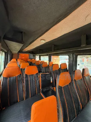 Car Mercedes Vario 34 Places