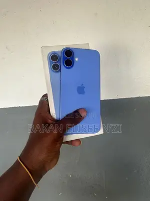 Photo - Apple iPhone 16 Plus 128 GB Blue