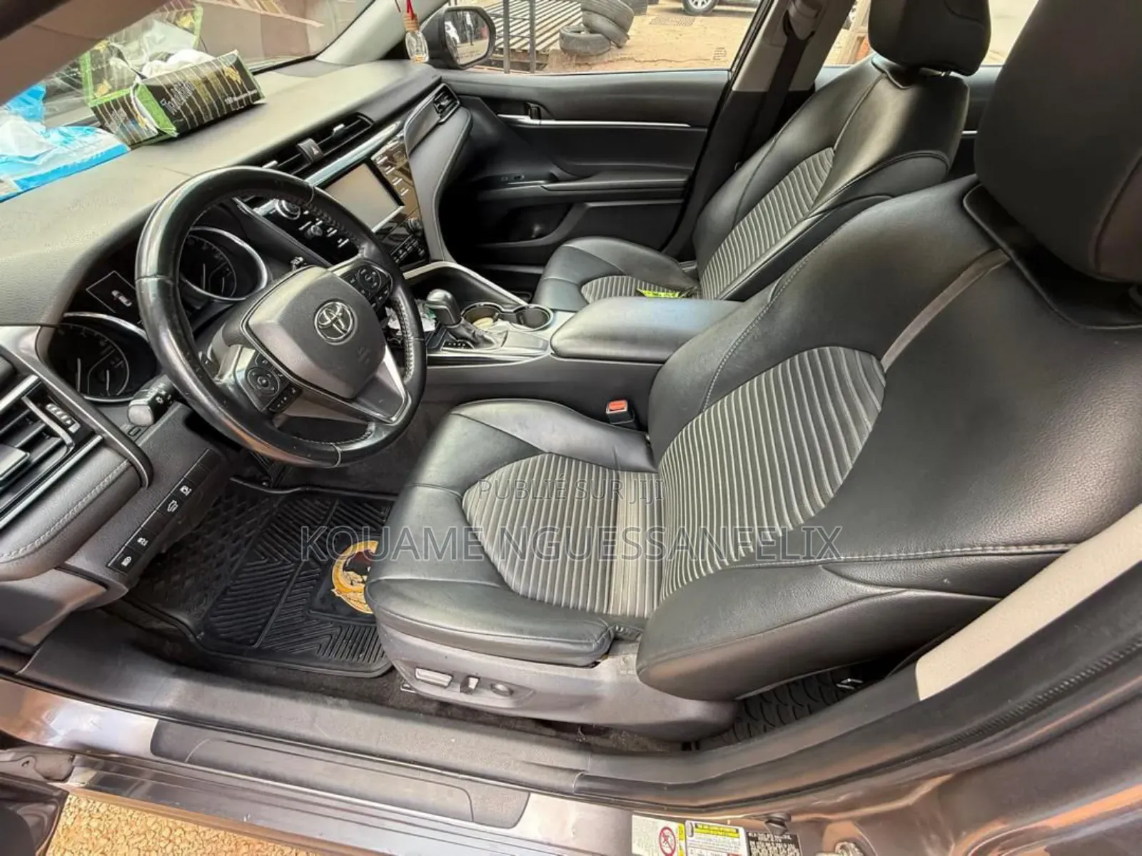 Toyota Camry 2019 Black