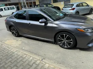 Toyota Camry 2019 Black