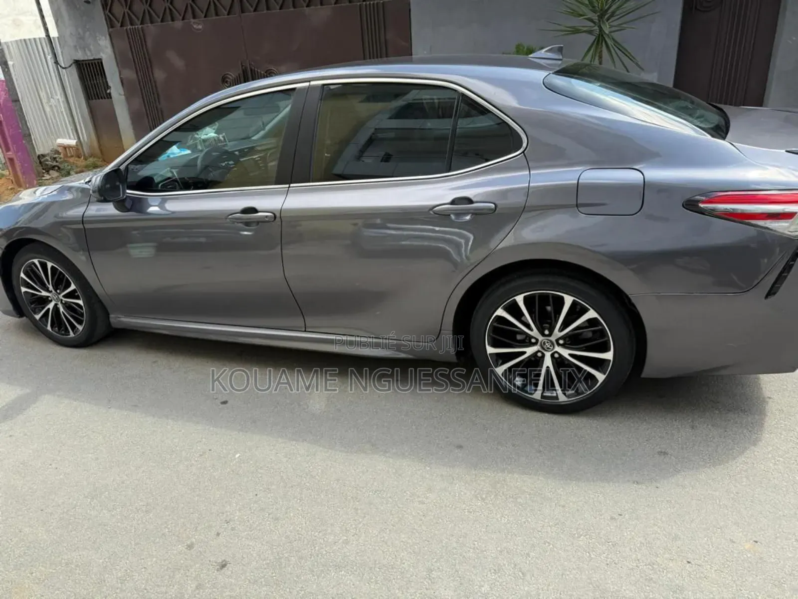 Nissan Sentra 2019 Black