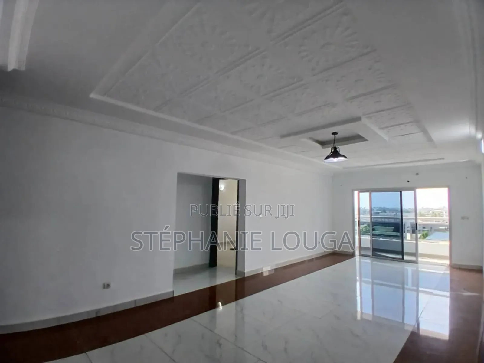 2chbre Appartement dans Grand Bassam Modeste à Louer