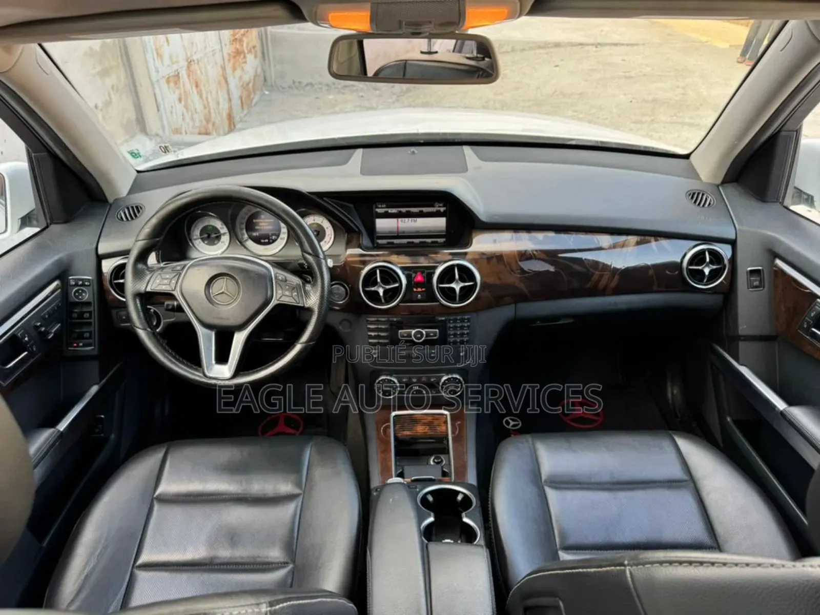 Mercedes-Benz GLK-Class Base GLK 350 4dr AWD 4MATIC (3.5L 6cyl 7A) 2015