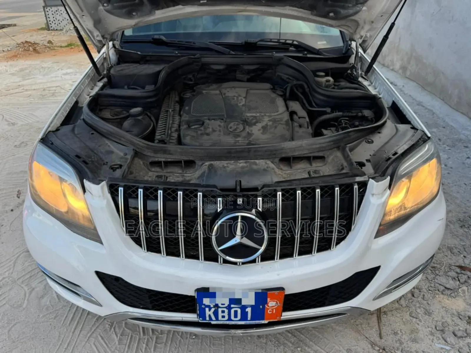 Mercedes-Benz GLK-Class Base GLK 350 4dr AWD 4MATIC (3.5L 6cyl 7A) 2015