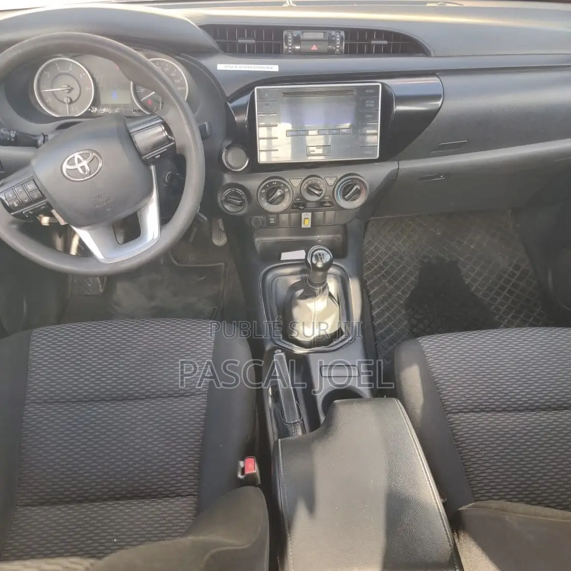 Toyota Hilux 2020 Blanc