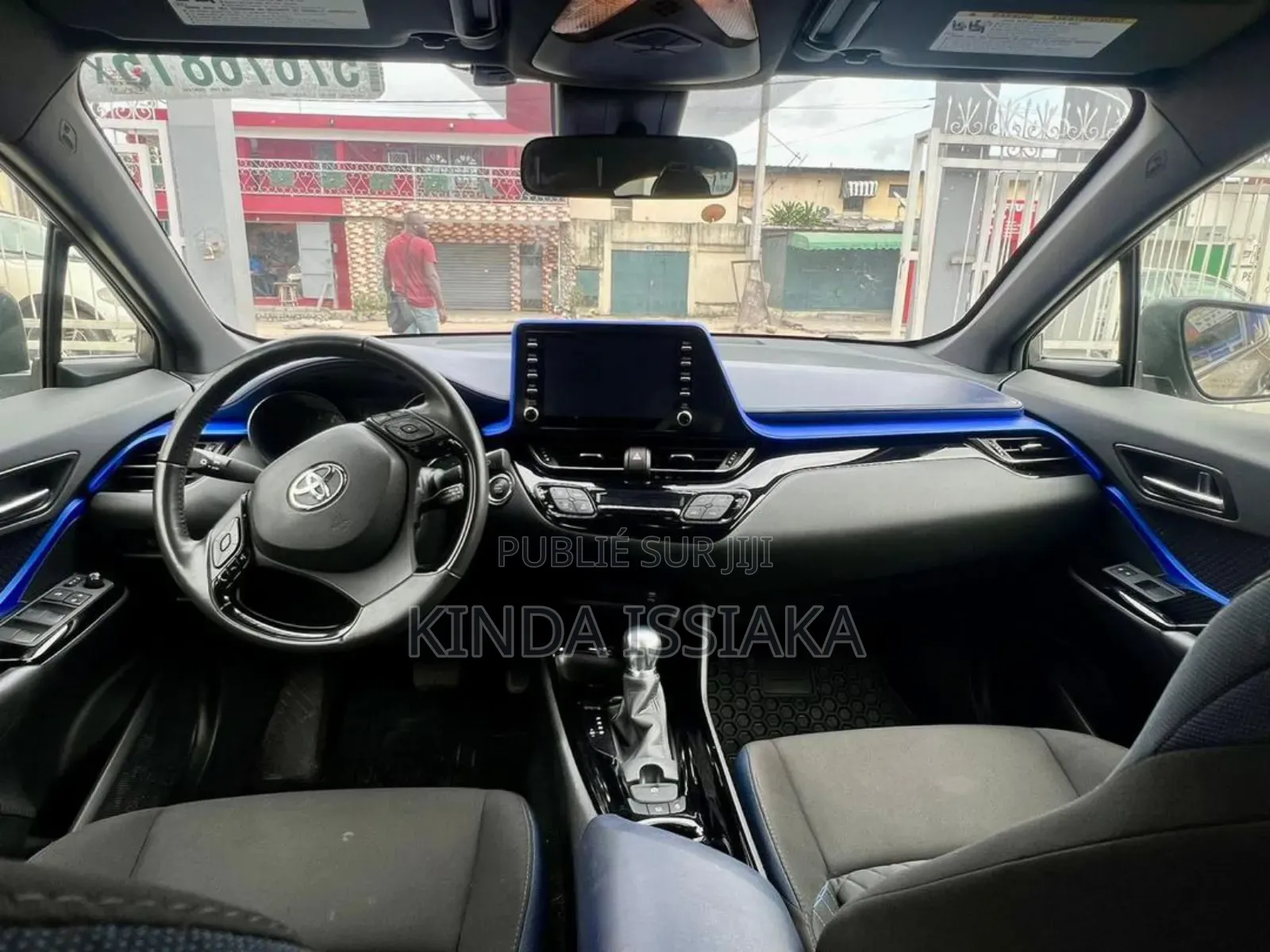 Toyota C-HR Limited 2021 Jaune