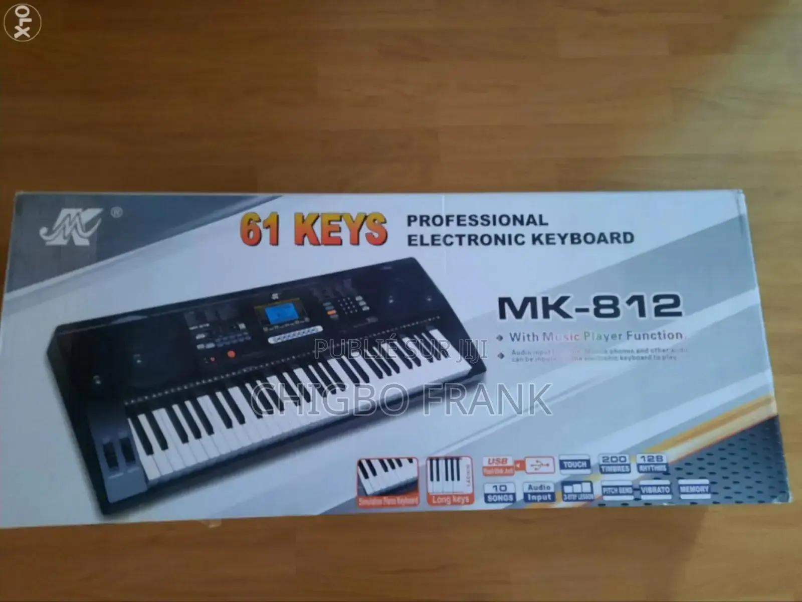 Piano Mk-812