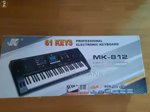 Piano Mk-812