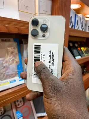 Photo - New Apple iPhone 15 Pro 512 GB Bronze