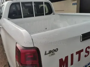 Photo - Mitsubishi L200 2020 Blanc